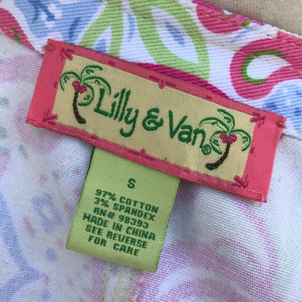 Lilly And Van Paisley Jacket - Picture 9 of 9